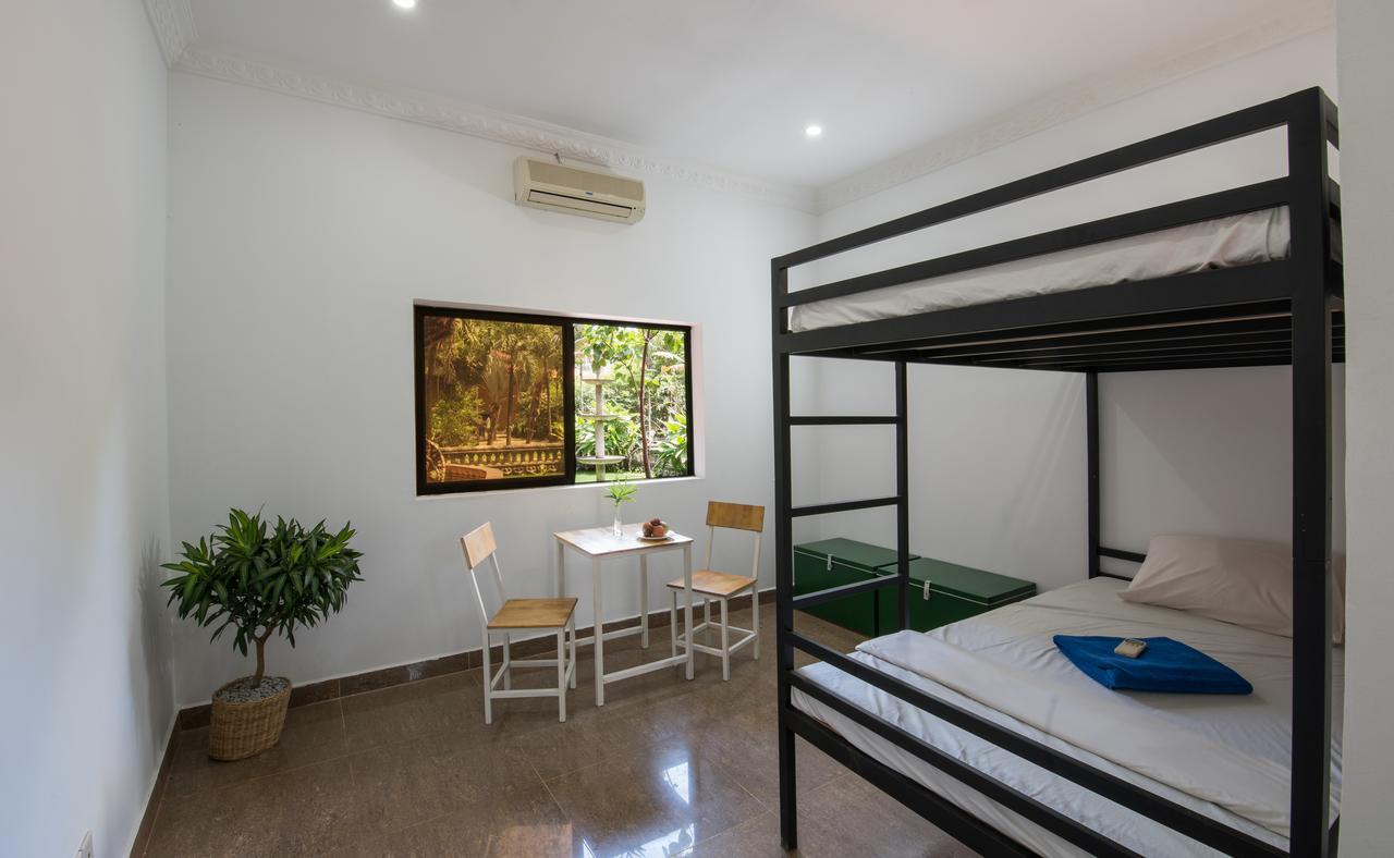 Barefoot Backpacker Resort Σιέμ Ρέαπ Εξωτερικό φωτογραφία