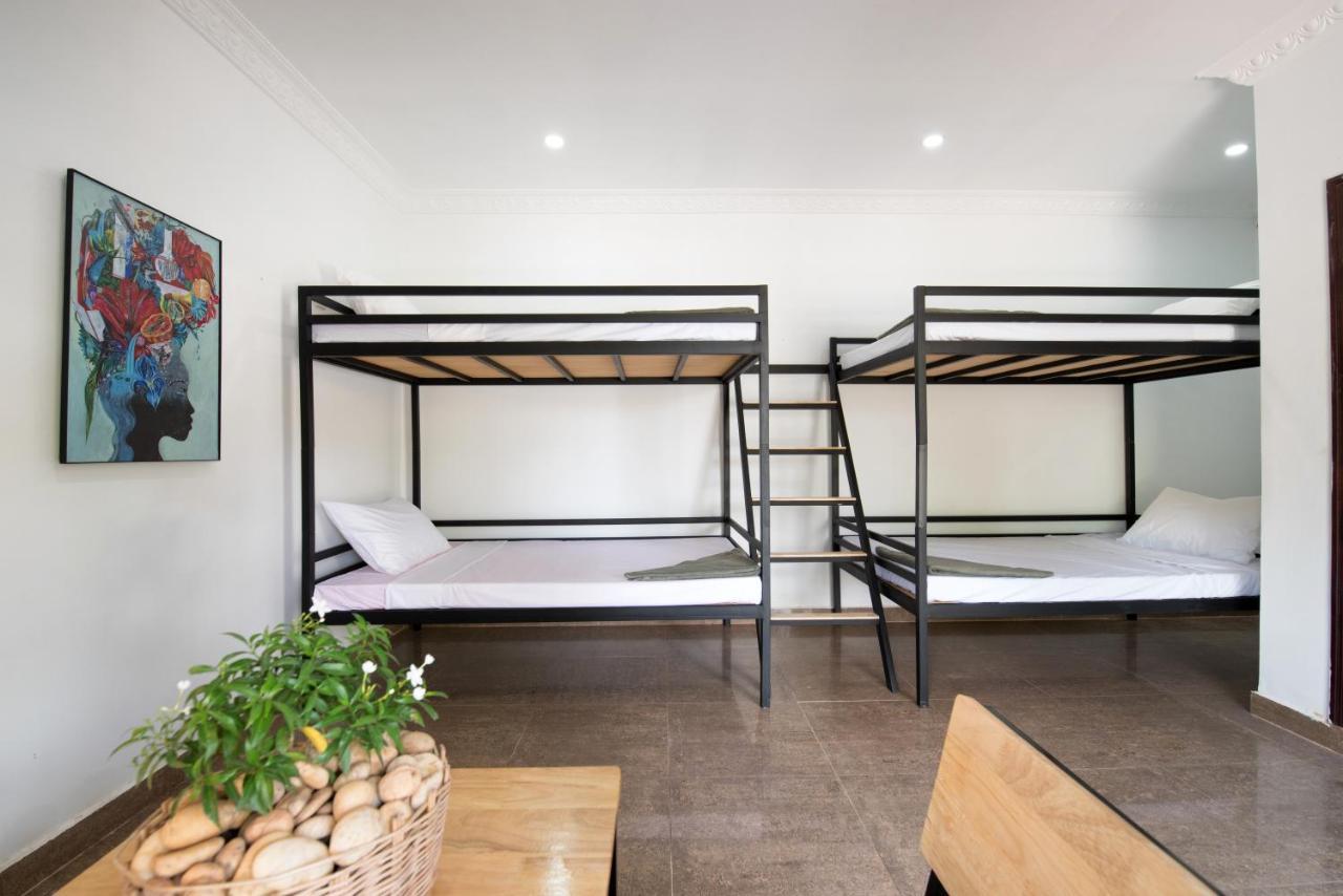 Barefoot Backpacker Resort Σιέμ Ρέαπ Εξωτερικό φωτογραφία