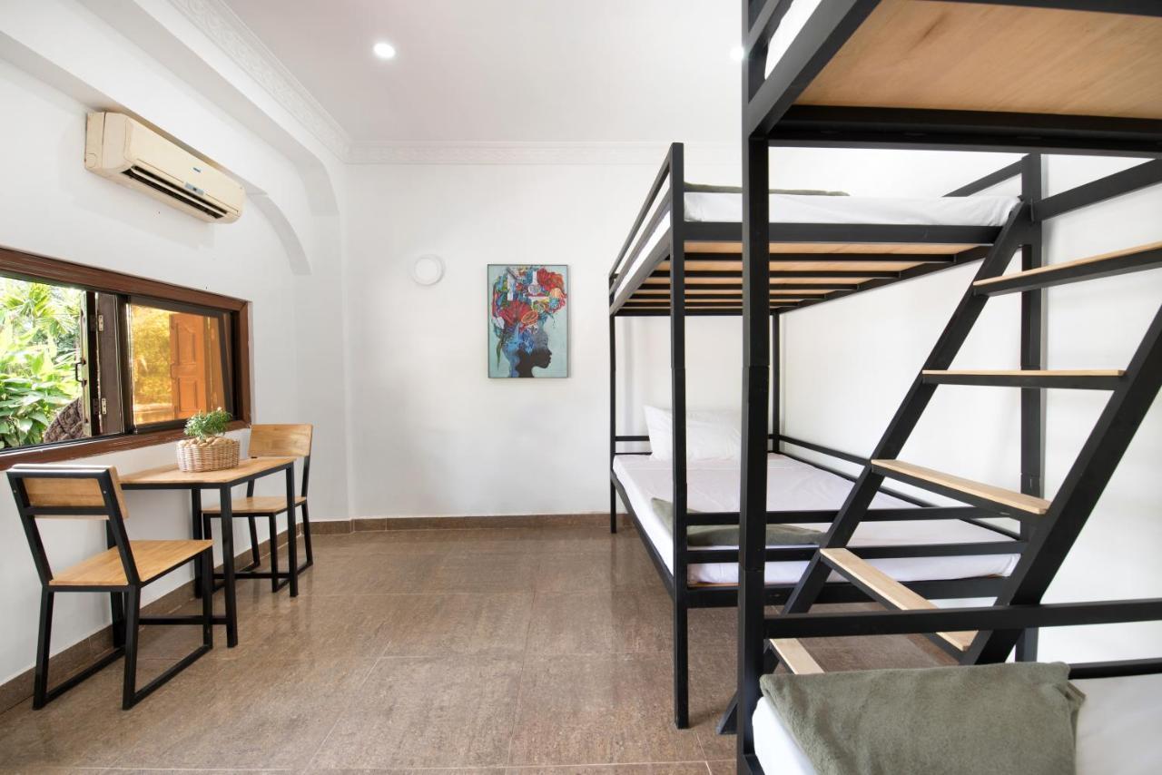 Barefoot Backpacker Resort Σιέμ Ρέαπ Εξωτερικό φωτογραφία